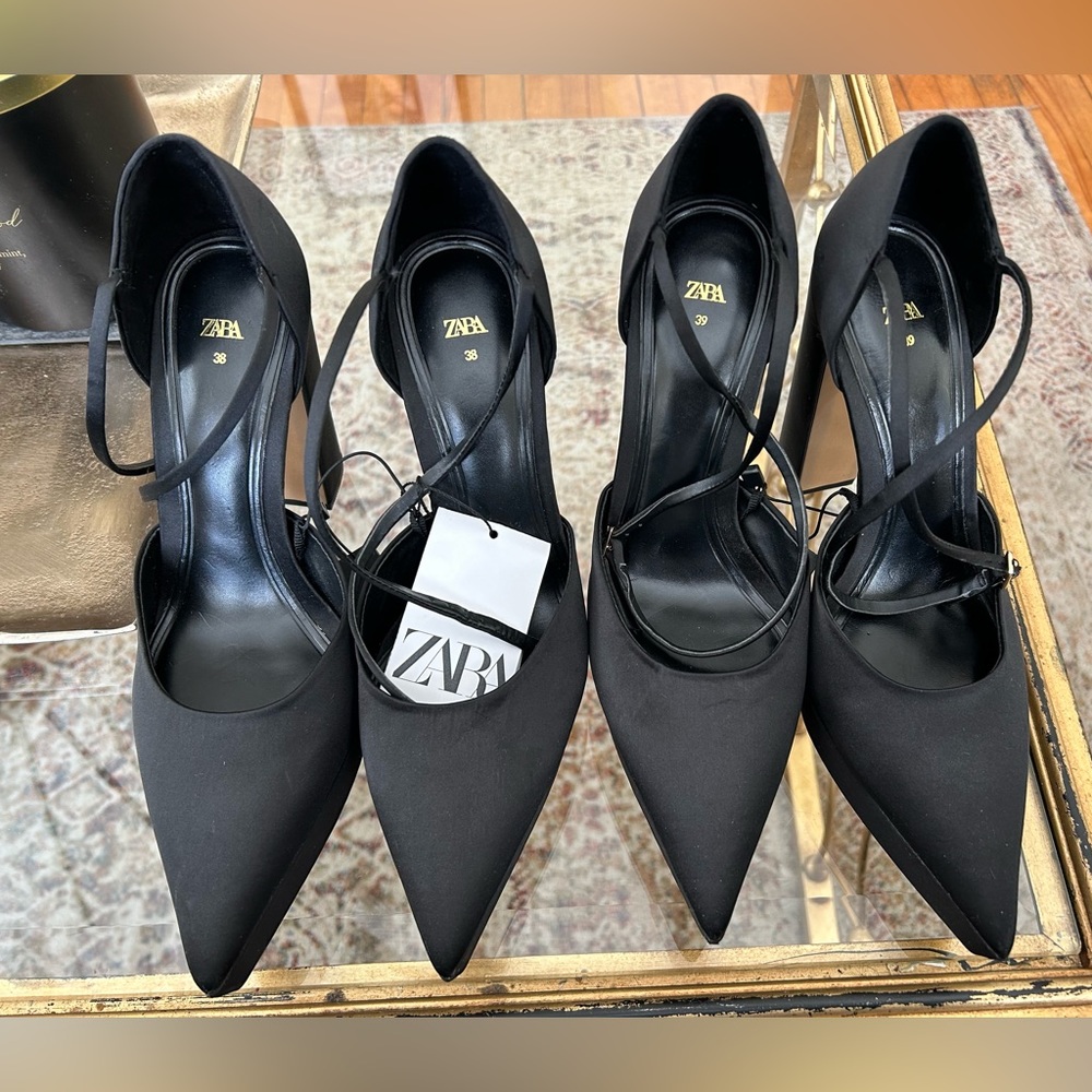 Zara Heeled Platform Shoes Black Size 38,39